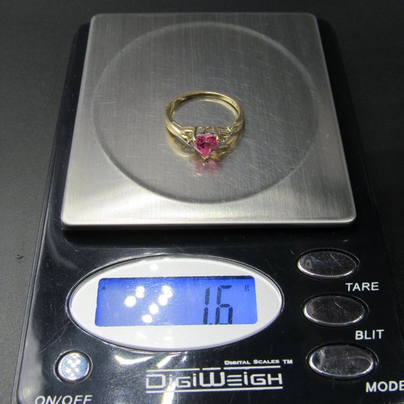 Size 7 10K Gold Heart Sapphire & Diamond Ring - Picture 9 of 9